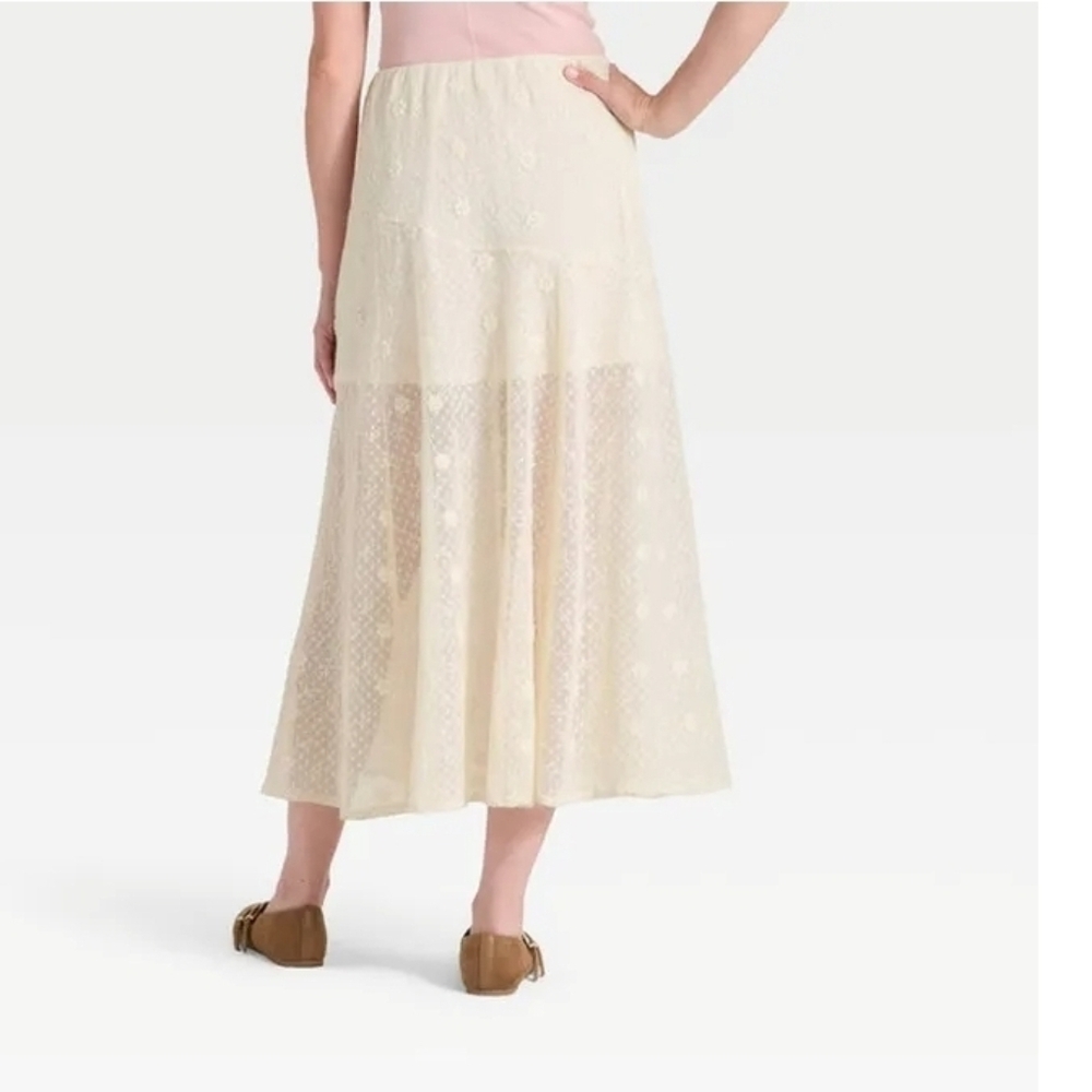 Universal Thread Women's Lace Maxi A-Line Skirt, L - Cream - Picture 3 of 5